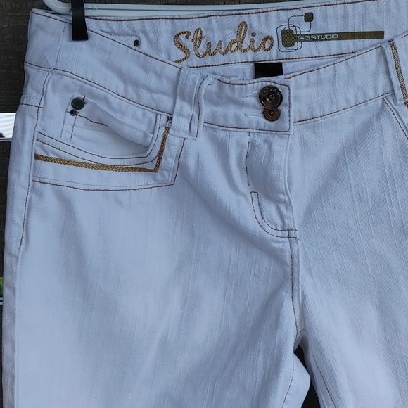 UNISEX: Tag Studio: Top quality Bermuda Jeans short size 36 - Picture 2 of 9
